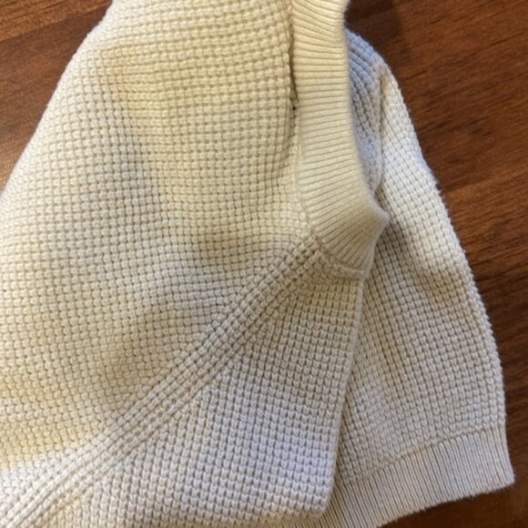 Zara baby size 9-12 month knit sweater in off—white - Picture 7 of 7